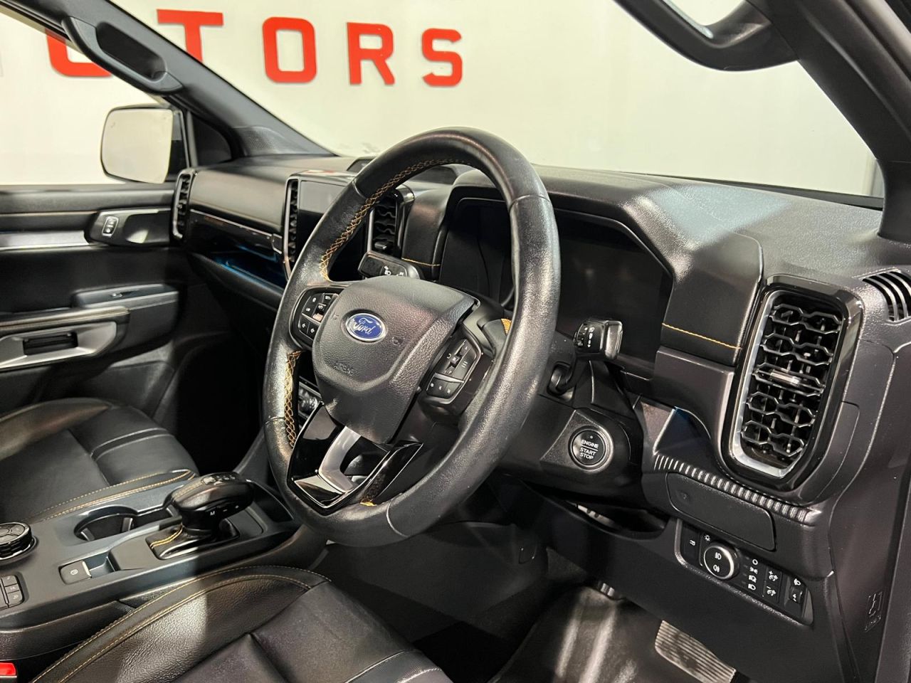 2023 FORD RANGER 3.0 TD V6 EcoBlue Wildtrak Pickup Double Cab 4dr Diesel Auto 4WD Euro 6 (s/ - vehicle photo 9 for sale on PureCar