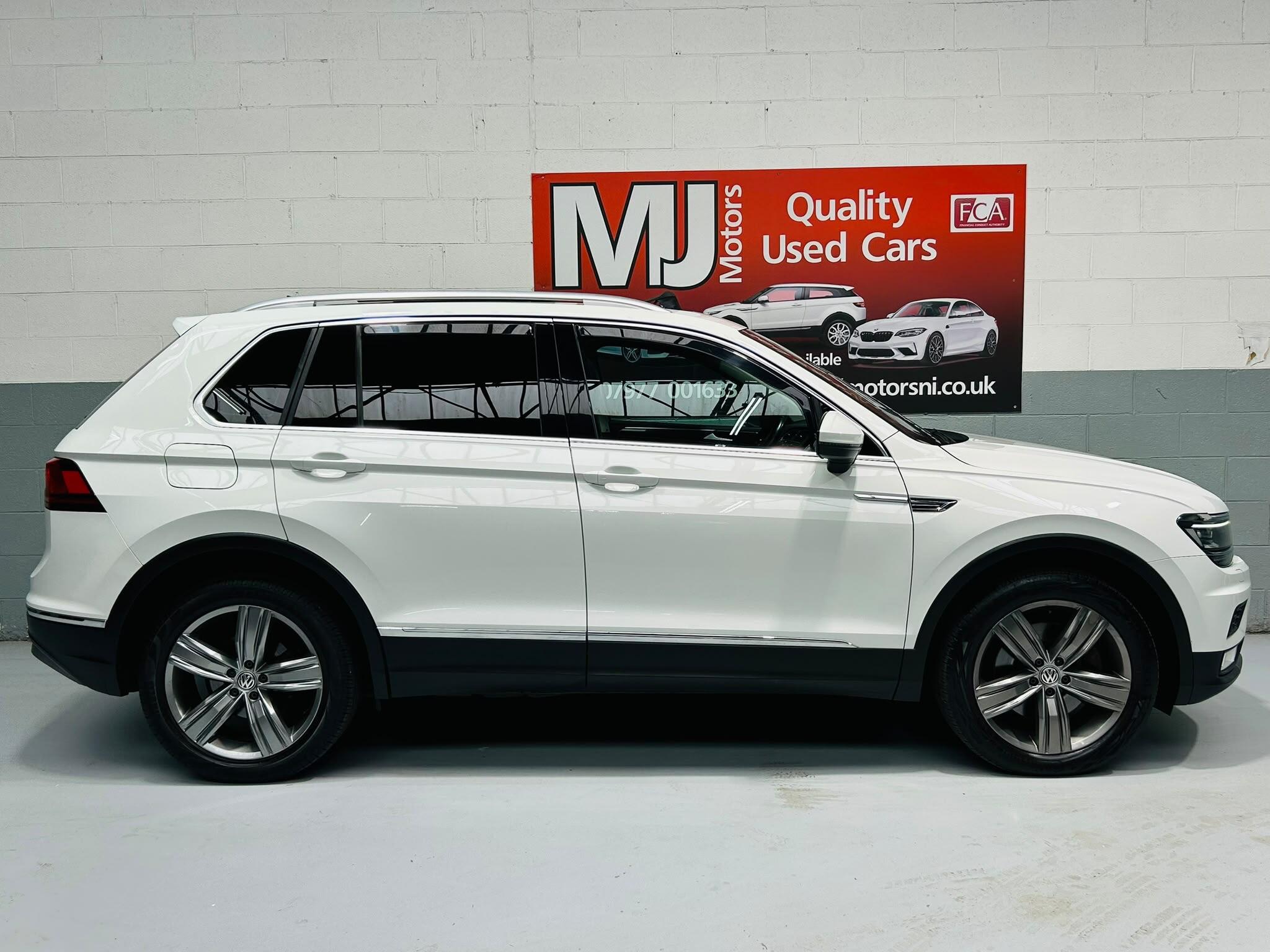 2017 VOLKSWAGEN TIGUAN 2.0 TDI BlueMotion Tech SEL DSG 4Motion Euro 6 (s/s) 5dr - vehicle photo 4 for sale on PureCar