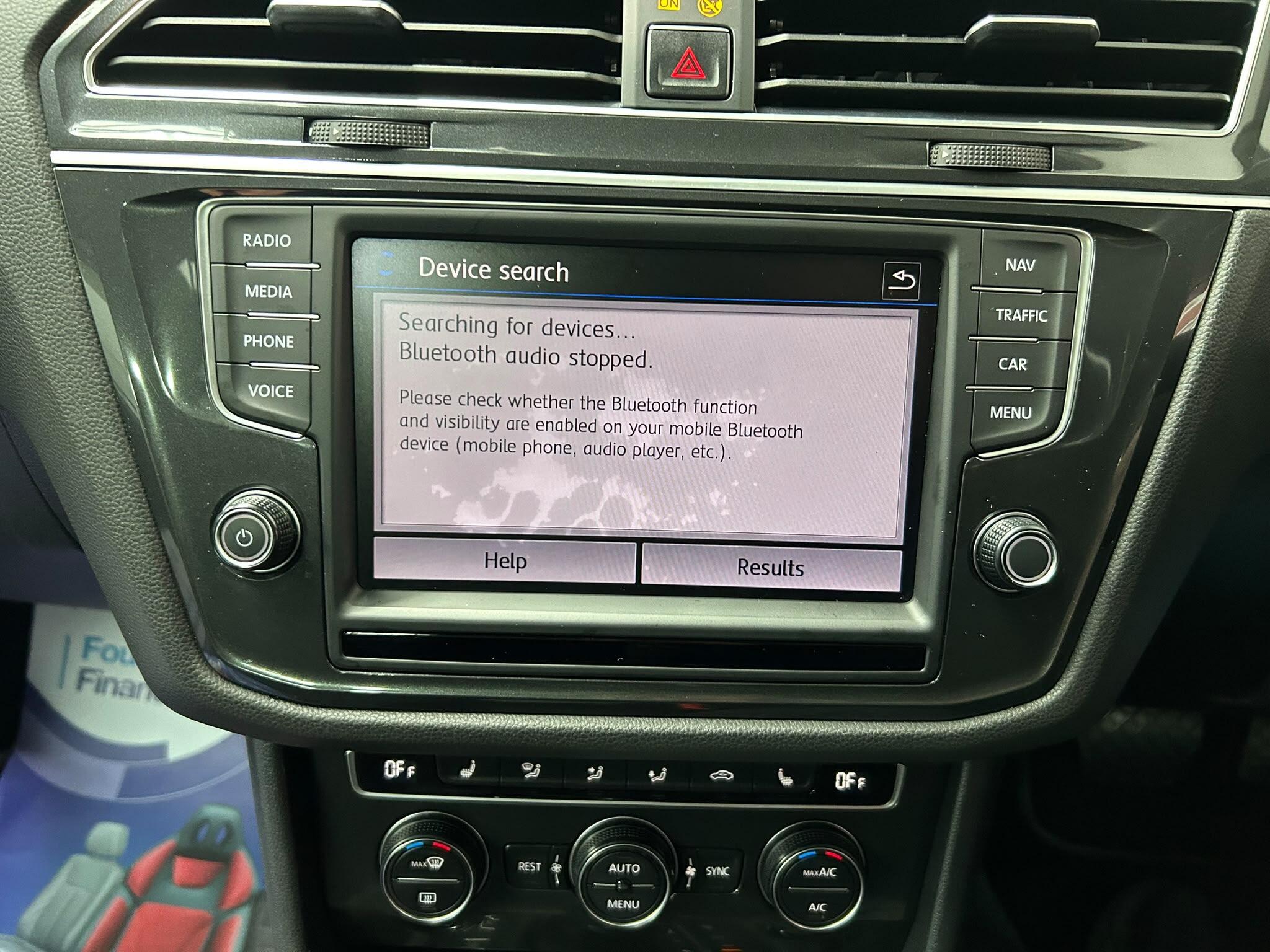 2017 VOLKSWAGEN TIGUAN 2.0 TDI BlueMotion Tech SEL DSG 4Motion Euro 6 (s/s) 5dr - vehicle photo 28 for sale on PureCar