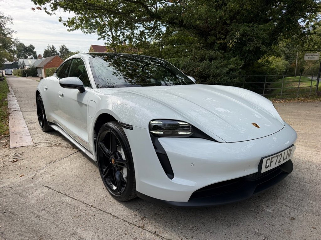 2023 Porsche Taycan