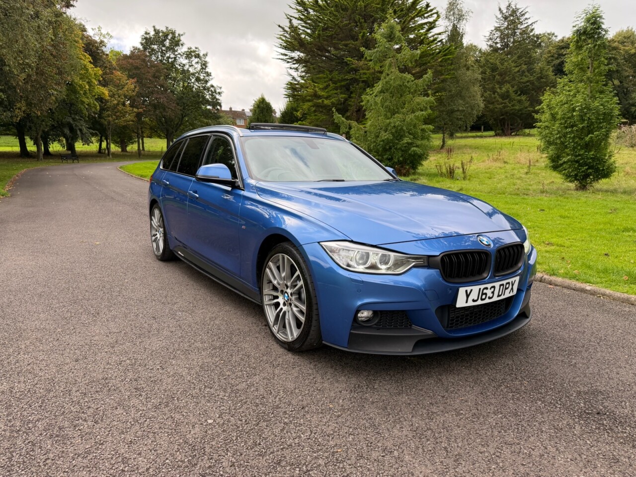 2013 BMW 3 SERIES 3.0 330d M Sport Touring 5dr Diesel Auto xDrive Euro 5 (s/s) (258 ps) - vehicle photo 7 for sale on PureCar