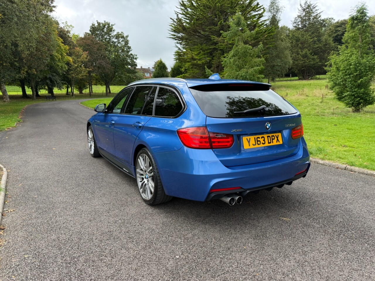 2013 BMW 3 SERIES 3.0 330d M Sport Touring 5dr Diesel Auto xDrive Euro 5 (s/s) (258 ps) - vehicle photo 15 for sale on PureCar