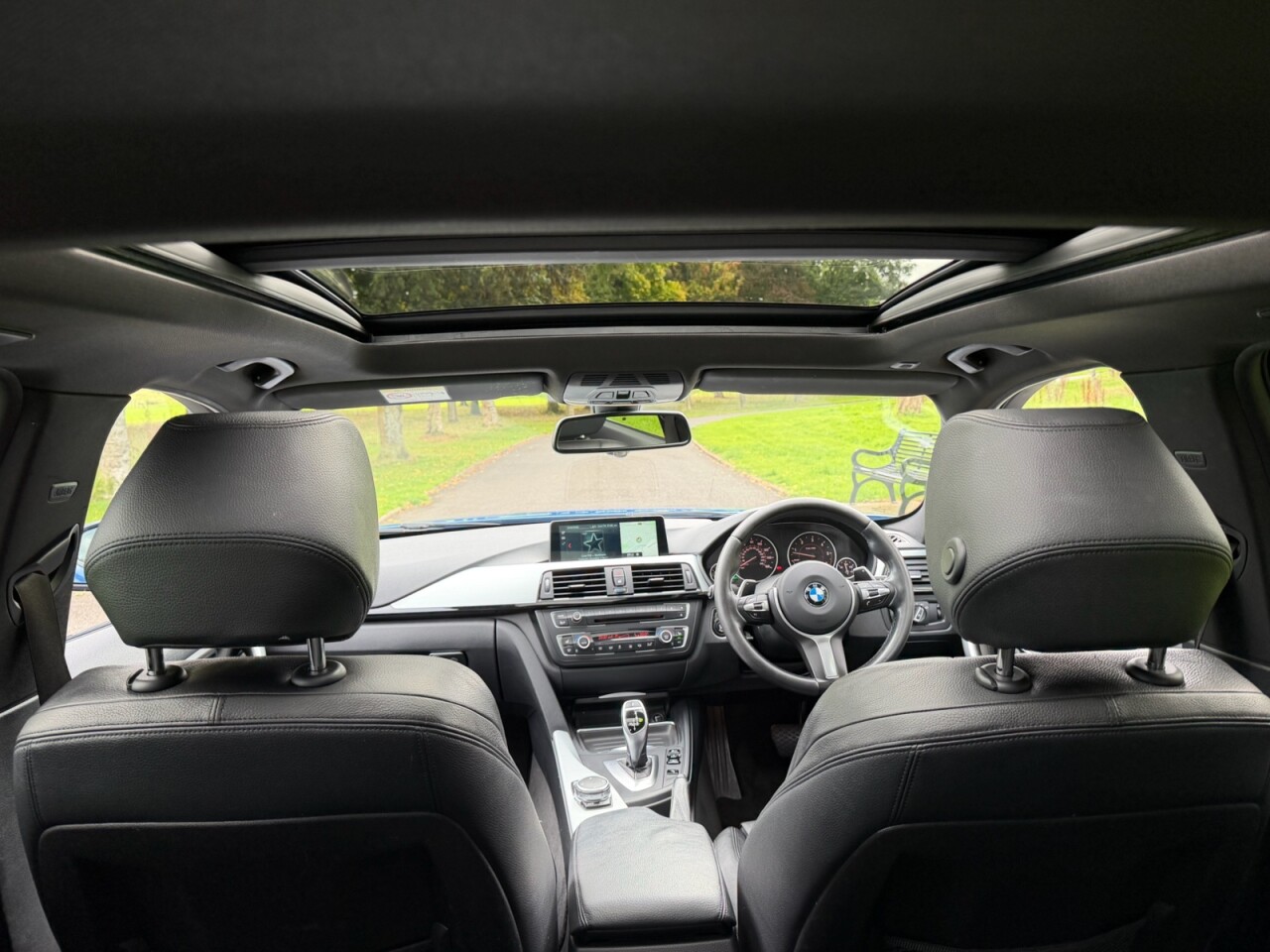 2013 BMW 3 SERIES 3.0 330d M Sport Touring 5dr Diesel Auto xDrive Euro 5 (s/s) (258 ps) - vehicle photo 21 for sale on PureCar