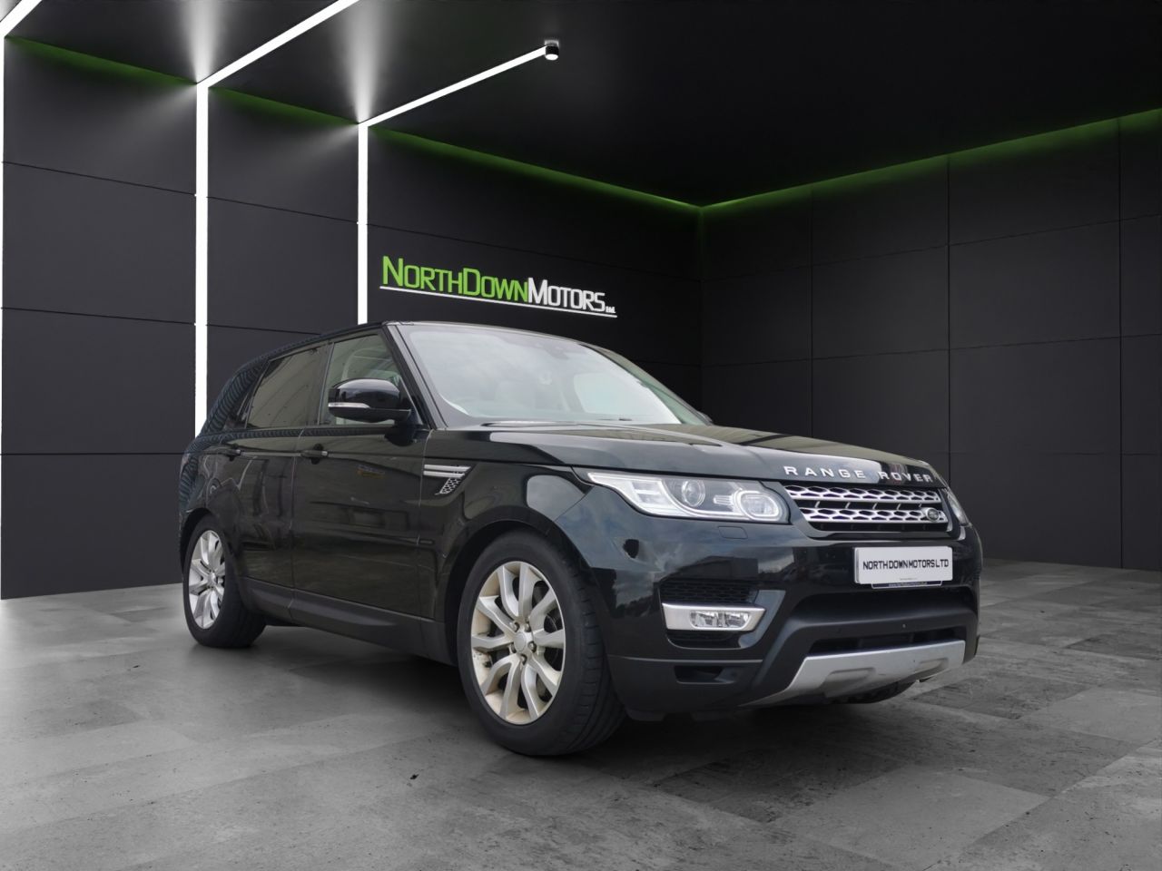 2017 LAND ROVER RANGE ROVER SPORT 3.0 SD V6 HSE SUV 5dr Diesel Auto 4WD Euro 6 (s/s) (306 ps) - vehicle photo 8 for sale on PureCar