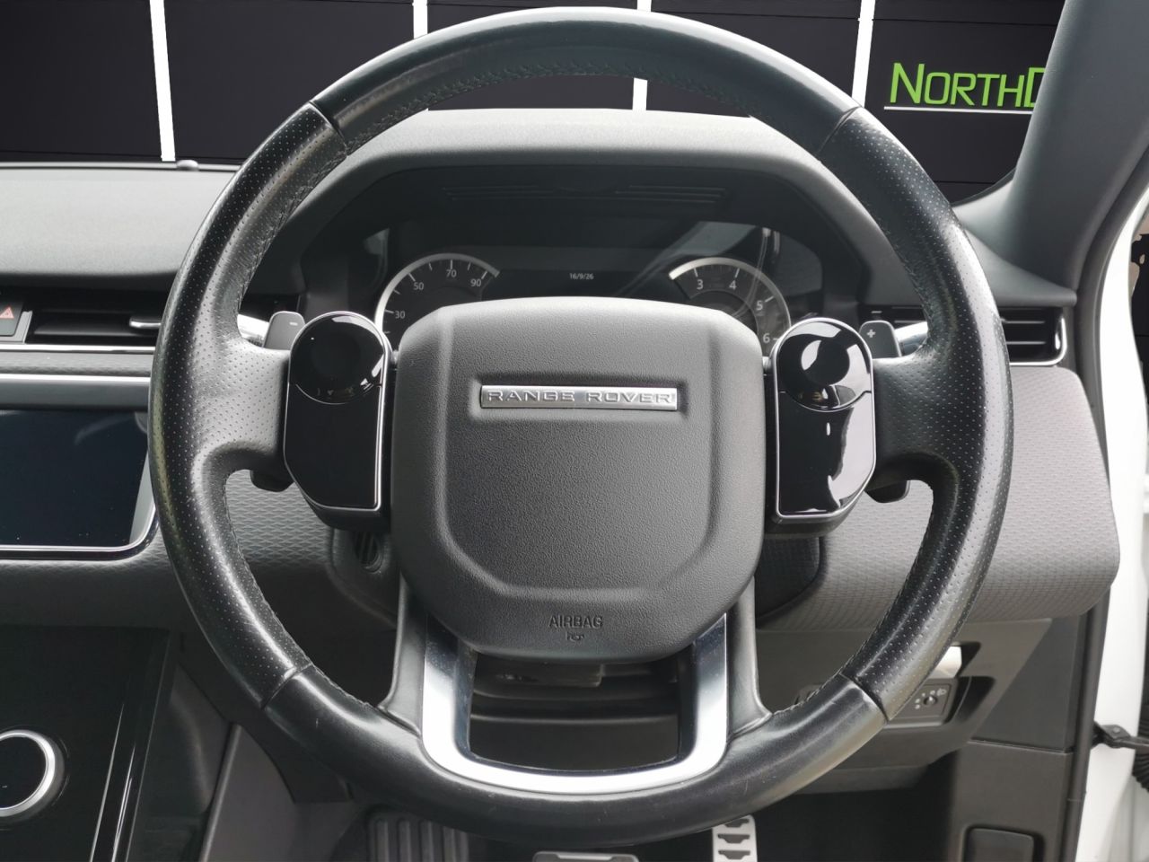 2020 LAND ROVER RANGE ROVER EVOQUE 1.5 P300e 12.2kWh R-Dynamic S SUV 5dr Petrol Plug-in Hybrid Auto 4WD Euro 6 - vehicle photo 10 for sale on PureCar