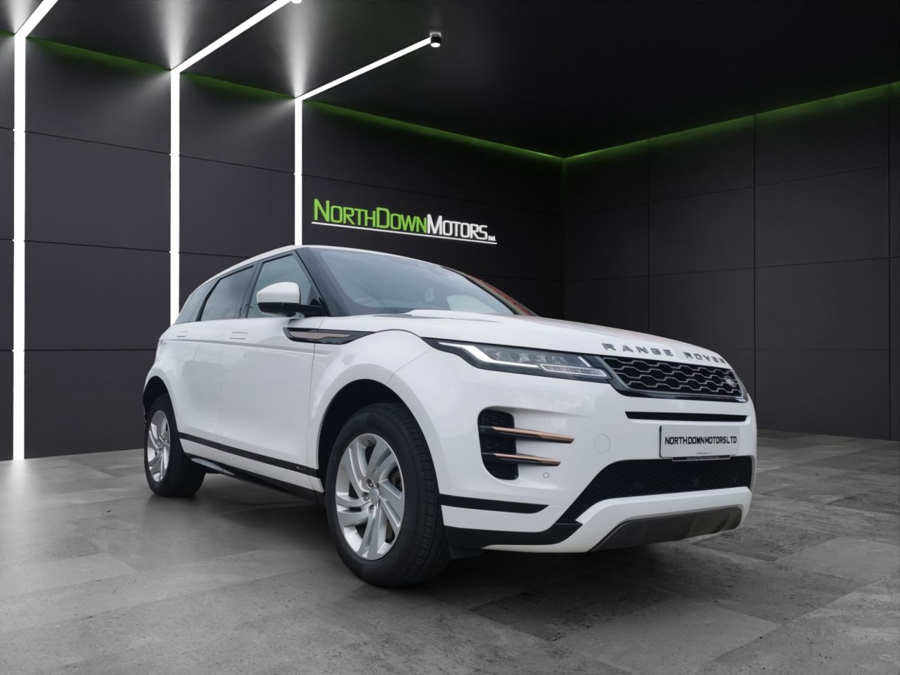 2020 LAND ROVER RANGE ROVER EVOQUE 1.5 P300e 12.2kWh R-Dynamic S SUV 5dr Petrol Plug-in Hybrid Auto 4WD Euro 6 - vehicle photo 8 for sale on PureCar