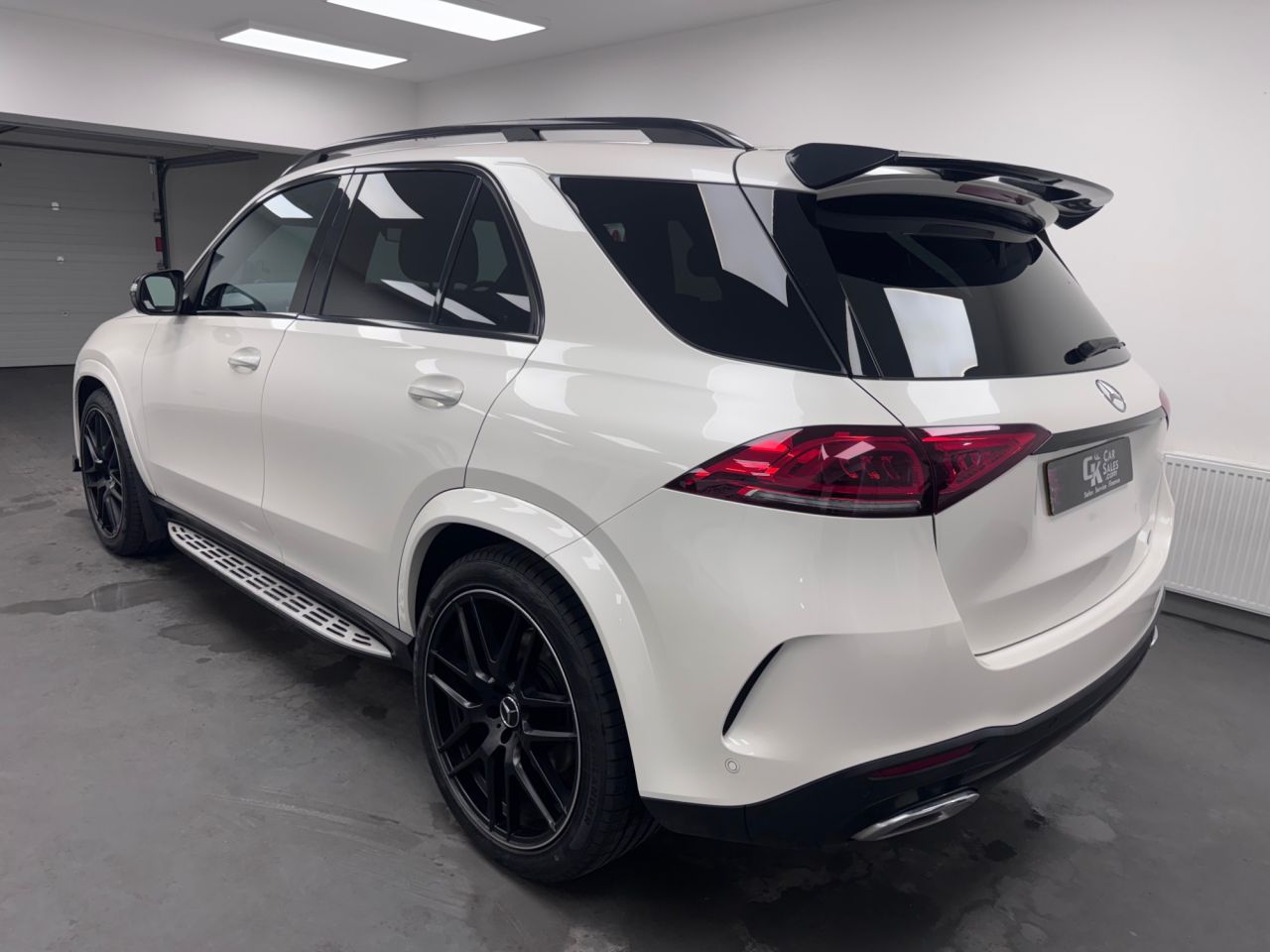 2019 MERCEDES GLE 2.0 GLE300d AMG Line (Premium) SUV 5dr Diesel G-Tronic 4MATIC Euro 6 (s/s) - vehicle photo 4 for sale on PureCar