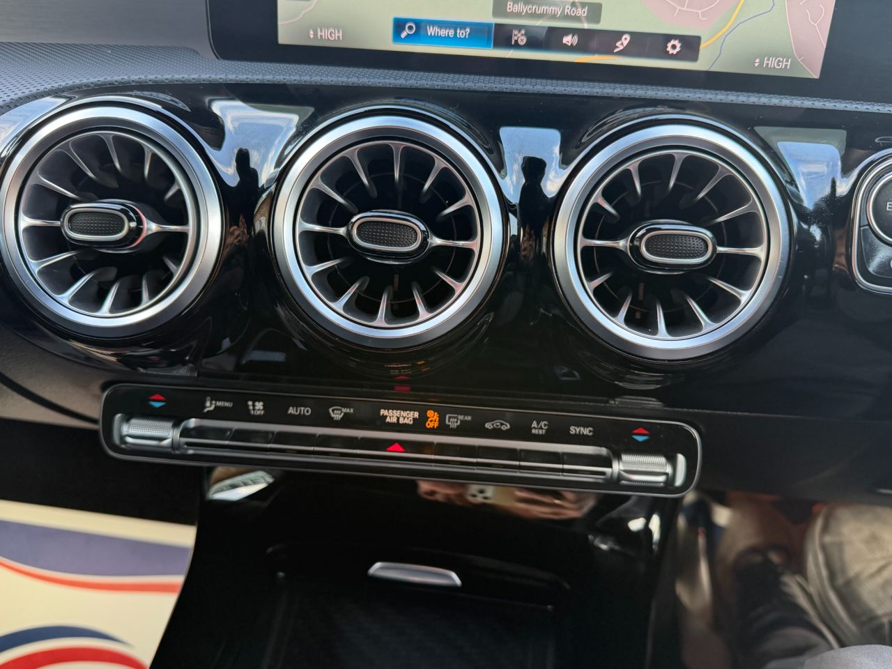 2021 MERCEDES A CLASS 2.0 A200d AMG Line (Premium 2) Saloon 4dr Diesel 8G-DCT Euro 6 (s/s) (150 p - vehicle photo 12 for sale on PureCar