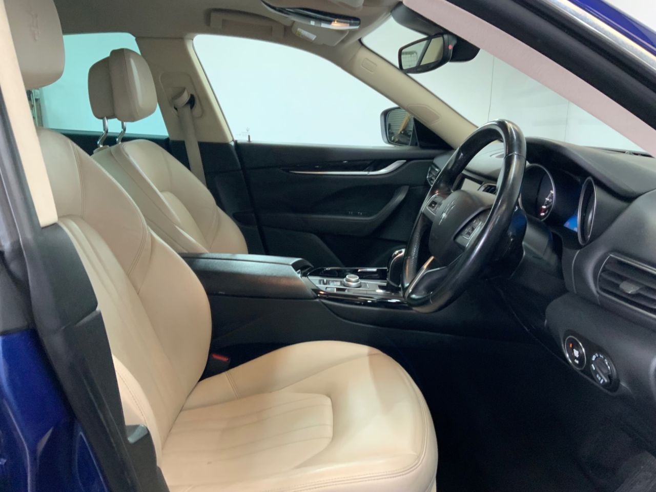 2018 MASERATI LEVANTE 3.0D V6 SUV 5dr Diesel ZF 4WD Euro 6 (s/s) (275 ps) - vehicle photo 14 for sale on PureCar