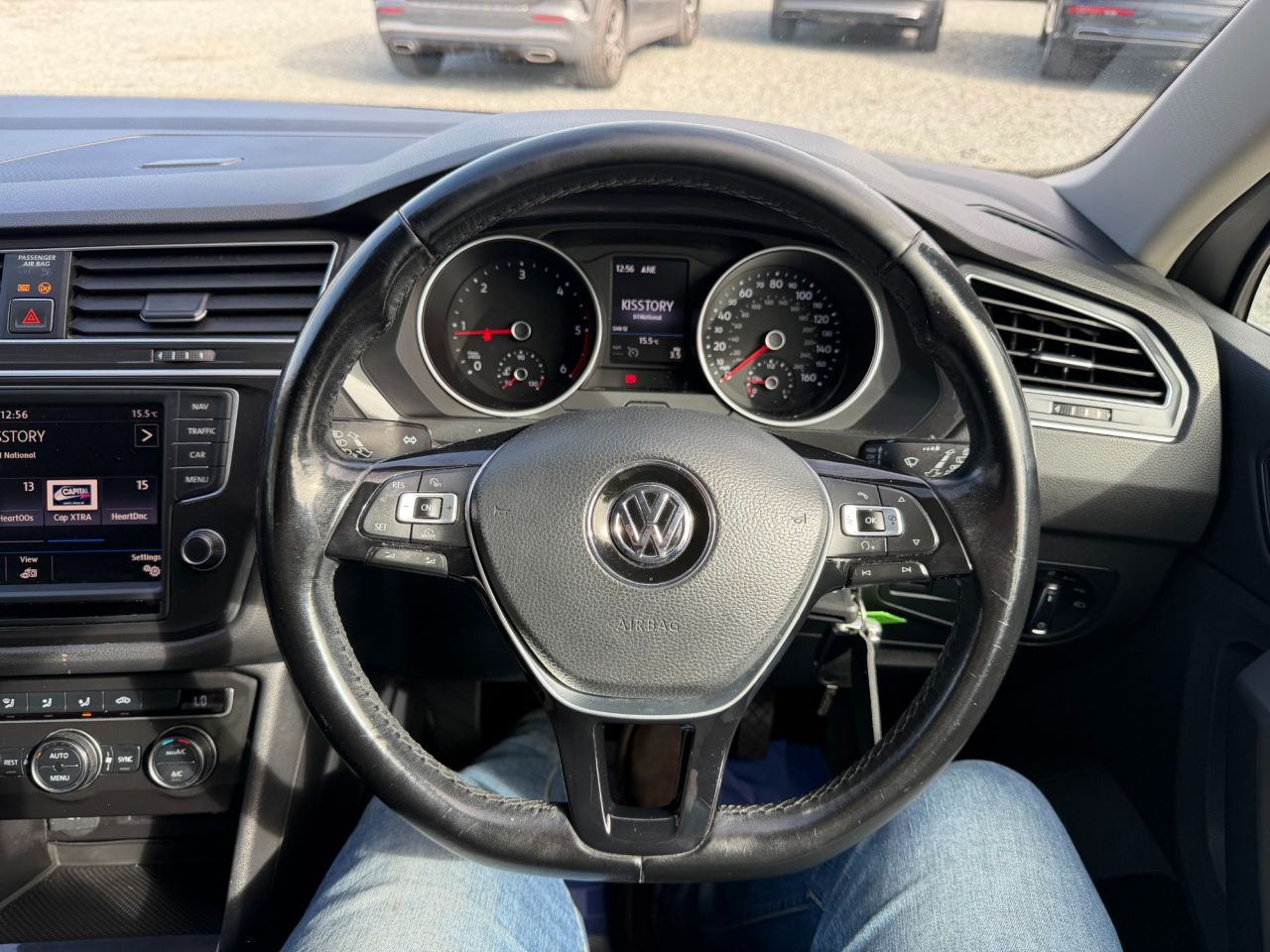 2017 VOLKSWAGEN TIGUAN 2.0 TDI BlueMotion Tech SE Navigation SUV 5dr Diesel Manual Euro 6 (s/s) (1 - vehicle photo 15 for sale on PureCar