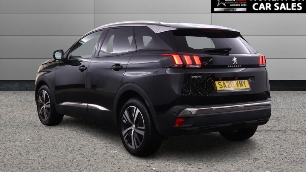 2020 Peugeot 3008 — image 3