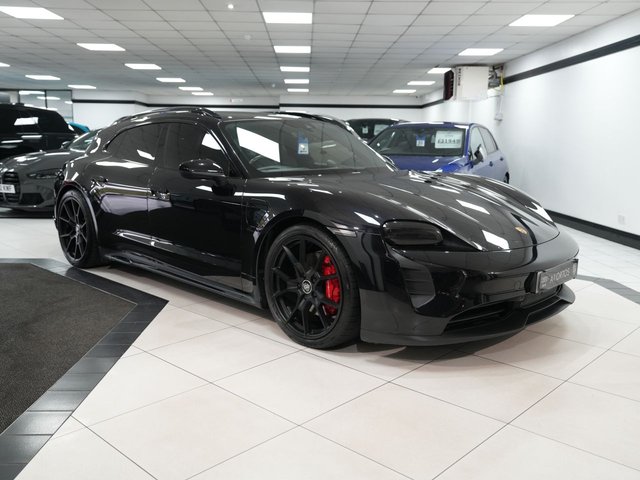2023 Porsche Taycan