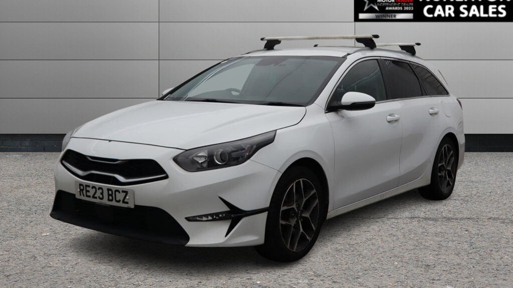 2023 Kia Ceed — image 7
