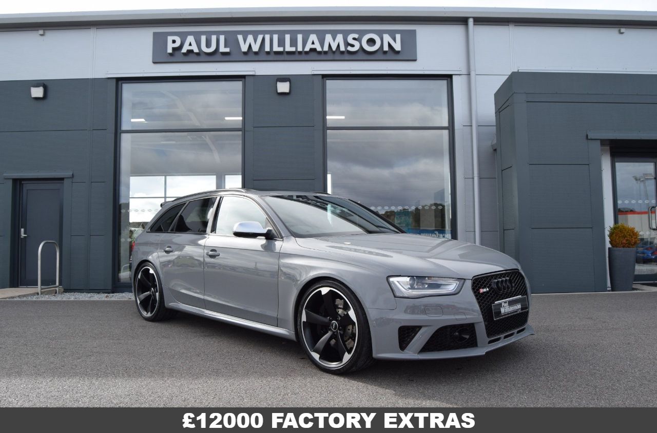 2014 Audi RS4