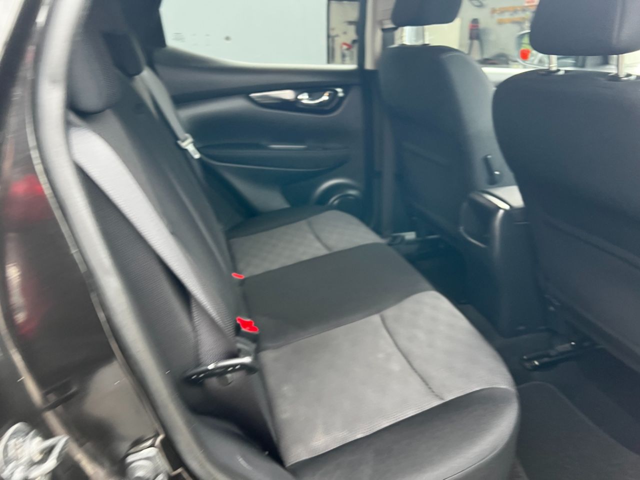 2014 NISSAN QASHQAI 1.5 dCi Acenta Premium SUV 5dr Diesel Manual 2WD Euro 5 (s/s) (110 ps) - vehicle photo 8 for sale on PureCar