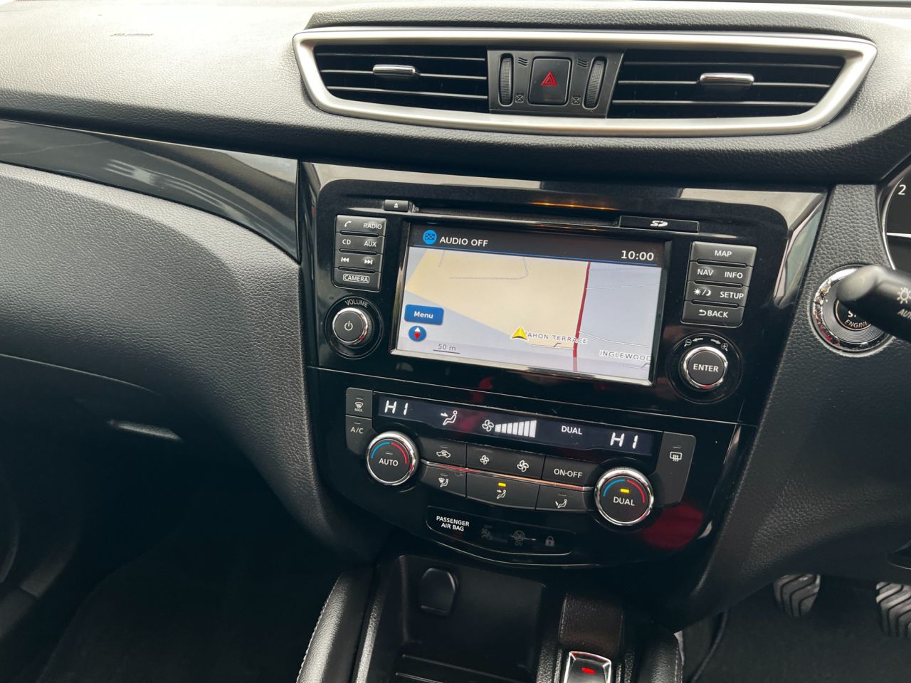 2014 NISSAN QASHQAI 1.5 dCi Acenta Premium SUV 5dr Diesel Manual 2WD Euro 5 (s/s) (110 ps) - vehicle photo 16 for sale on PureCar