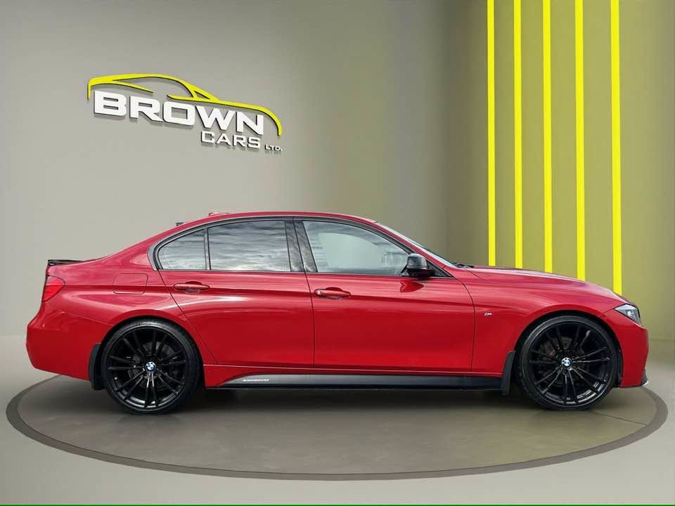 2015 BMW 3 SERIES 3.0 330d M Sport Saloon 4dr Diesel Auto Euro 5 (s/s) (258 ps) - vehicle photo 8 for sale on PureCar