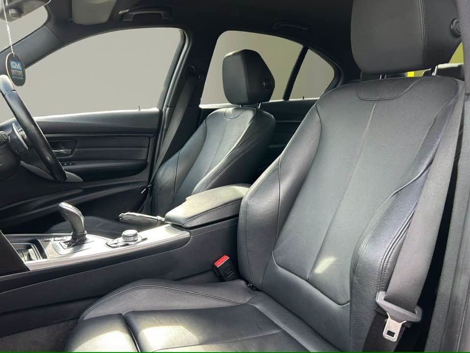 2015 BMW 3 SERIES 3.0 330d M Sport Saloon 4dr Diesel Auto Euro 5 (s/s) (258 ps) - vehicle photo 14 for sale on PureCar