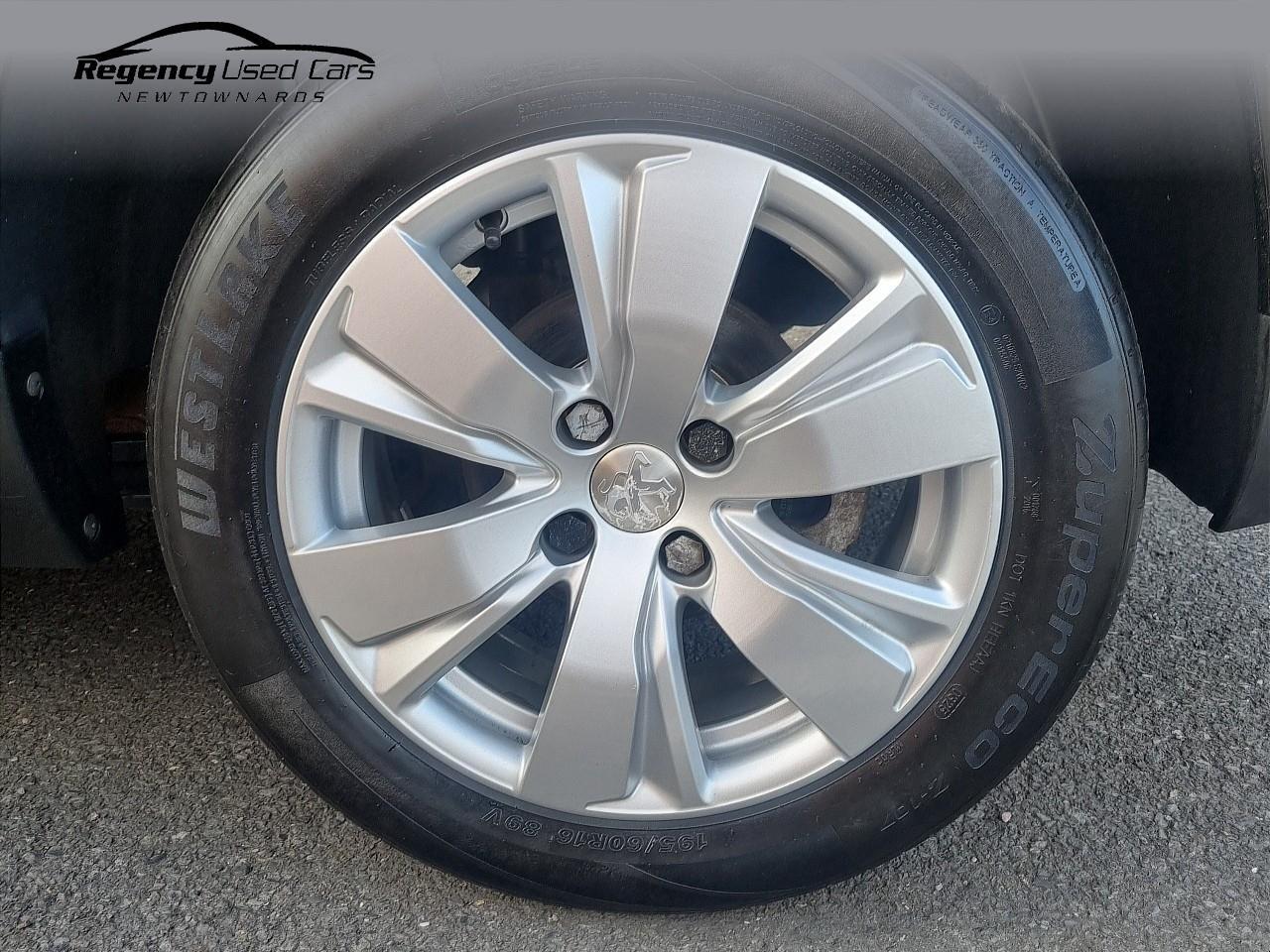 2016 PEUGEOT 1.2 PureTech Active Euro 6 5dr - vehicle photo 29 for sale on PureCar