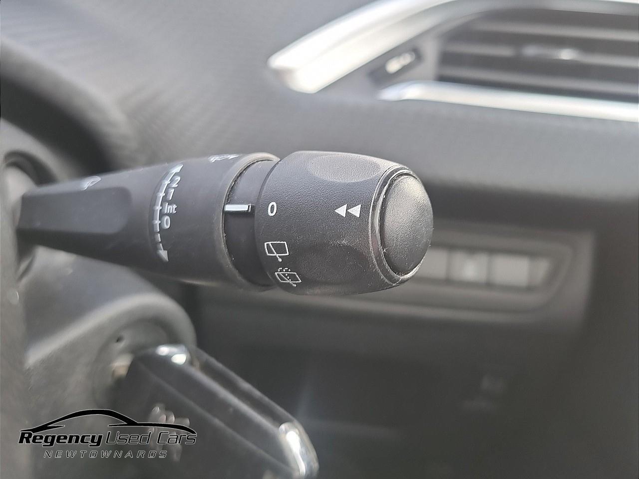 2016 PEUGEOT 1.2 PureTech Active Euro 6 5dr - vehicle photo 21 for sale on PureCar