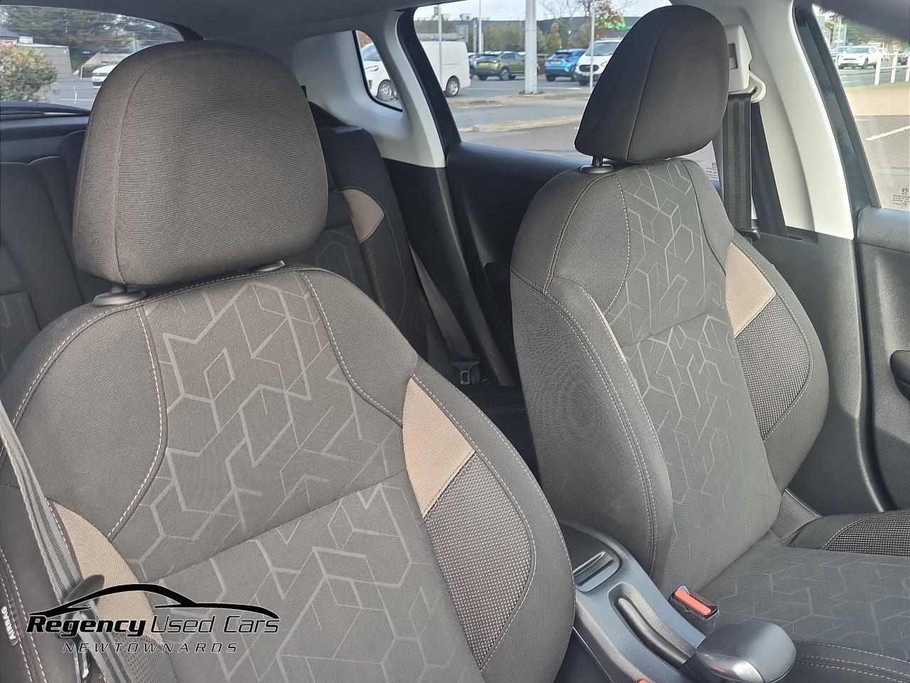 2016 PEUGEOT 1.2 PureTech Active Euro 6 5dr - vehicle photo 14 for sale on PureCar