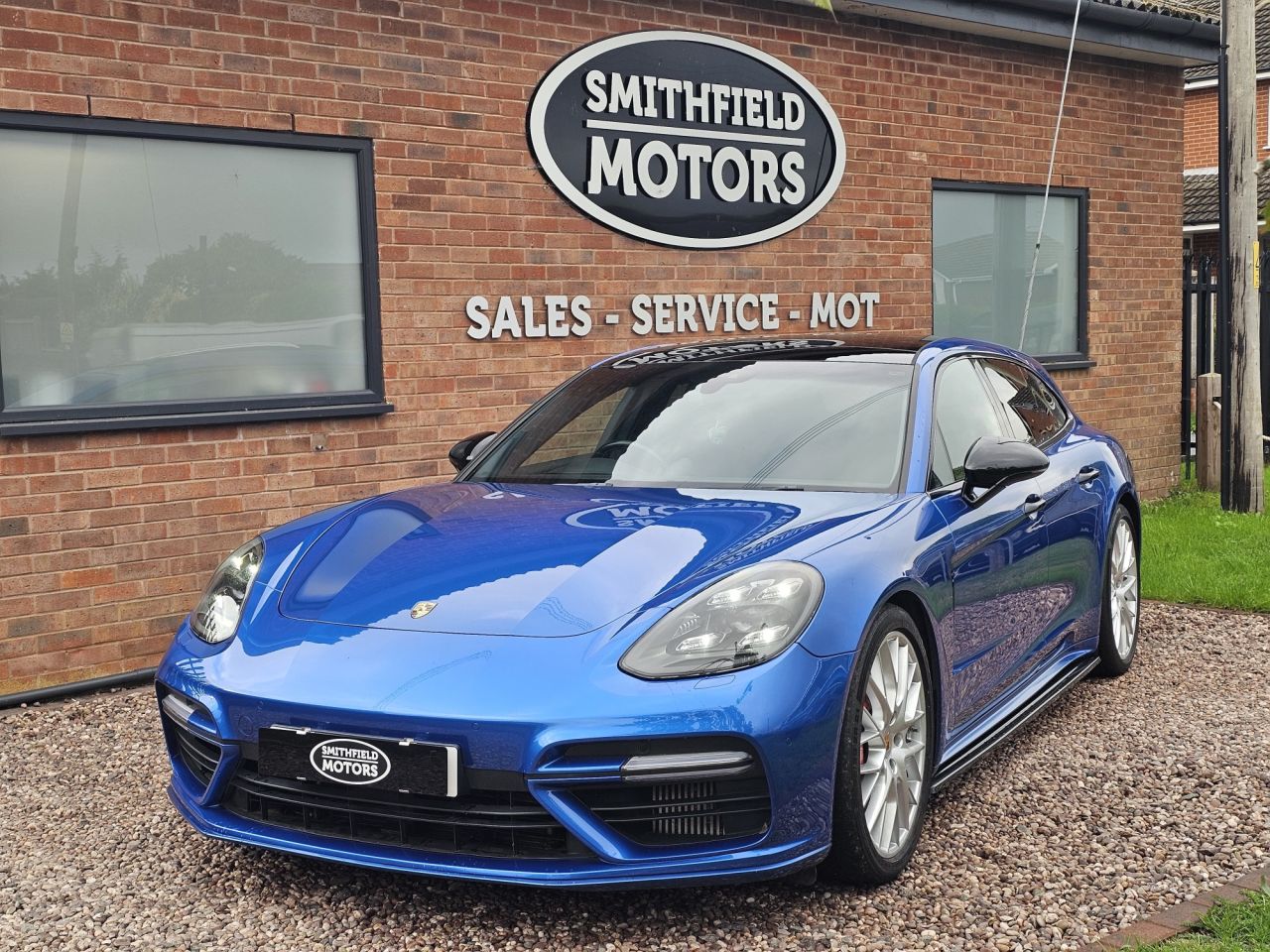2018 Porsche Panamera
