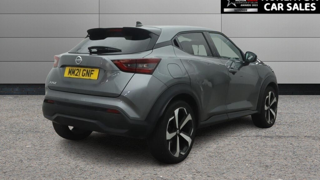 2021 Nissan Juke — image 2