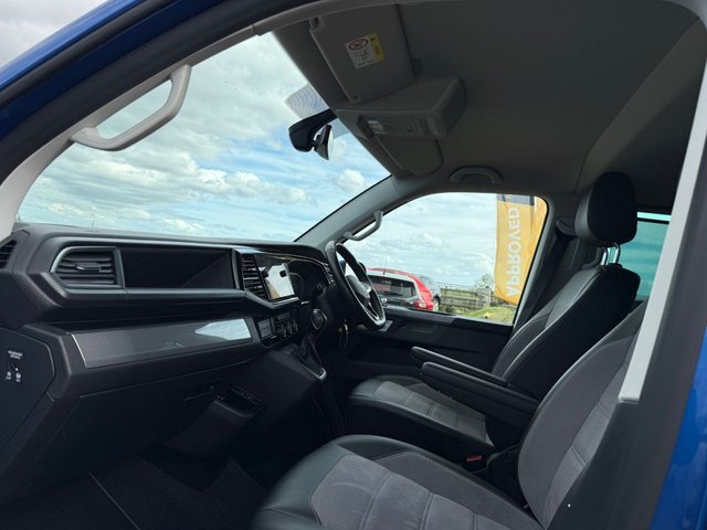 2020 Volkswagen Caravelle — image 4