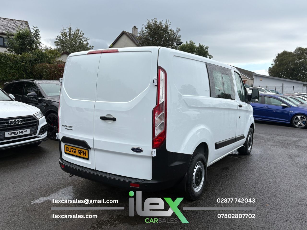 2022 FORD TRANSIT CUSTOM 2.0 300 EcoBlue Leader Crew Van Double Cab 5dr Diesel Manual L1 H1 Euro 6 ( - vehicle photo 5 for sale on PureCar