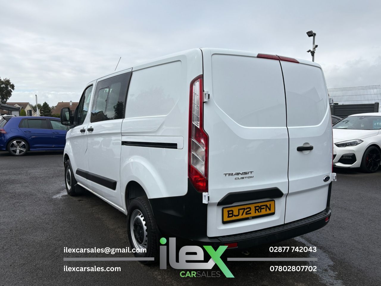 2022 FORD TRANSIT CUSTOM 2.0 300 EcoBlue Leader Crew Van Double Cab 5dr Diesel Manual L1 H1 Euro 6 ( - vehicle photo 6 for sale on PureCar