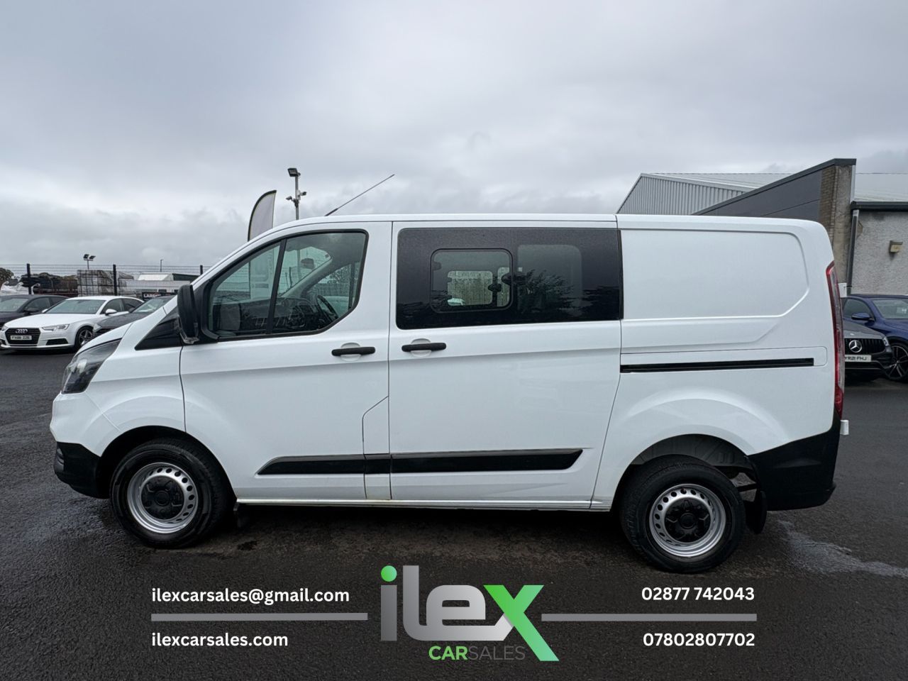 2022 FORD TRANSIT CUSTOM 2.0 300 EcoBlue Leader Crew Van Double Cab 5dr Diesel Manual L1 H1 Euro 6 ( - vehicle photo 7 for sale on PureCar