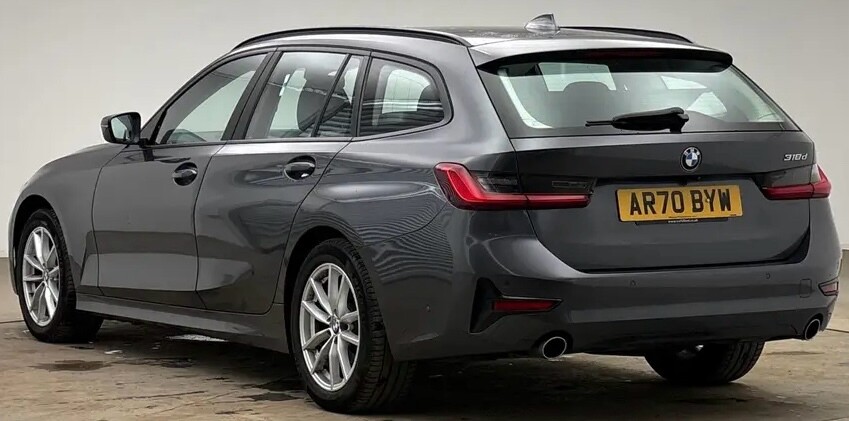2021 BMW 3 SERIES 2.0 318d MHT SE Touring 5dr Diesel Hybrid Auto Euro 6 (s/s) (150 ps) - vehicle photo 3 for sale on PureCar