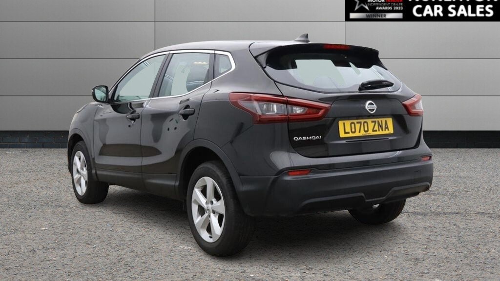 2021 Nissan Qashqai — image 3
