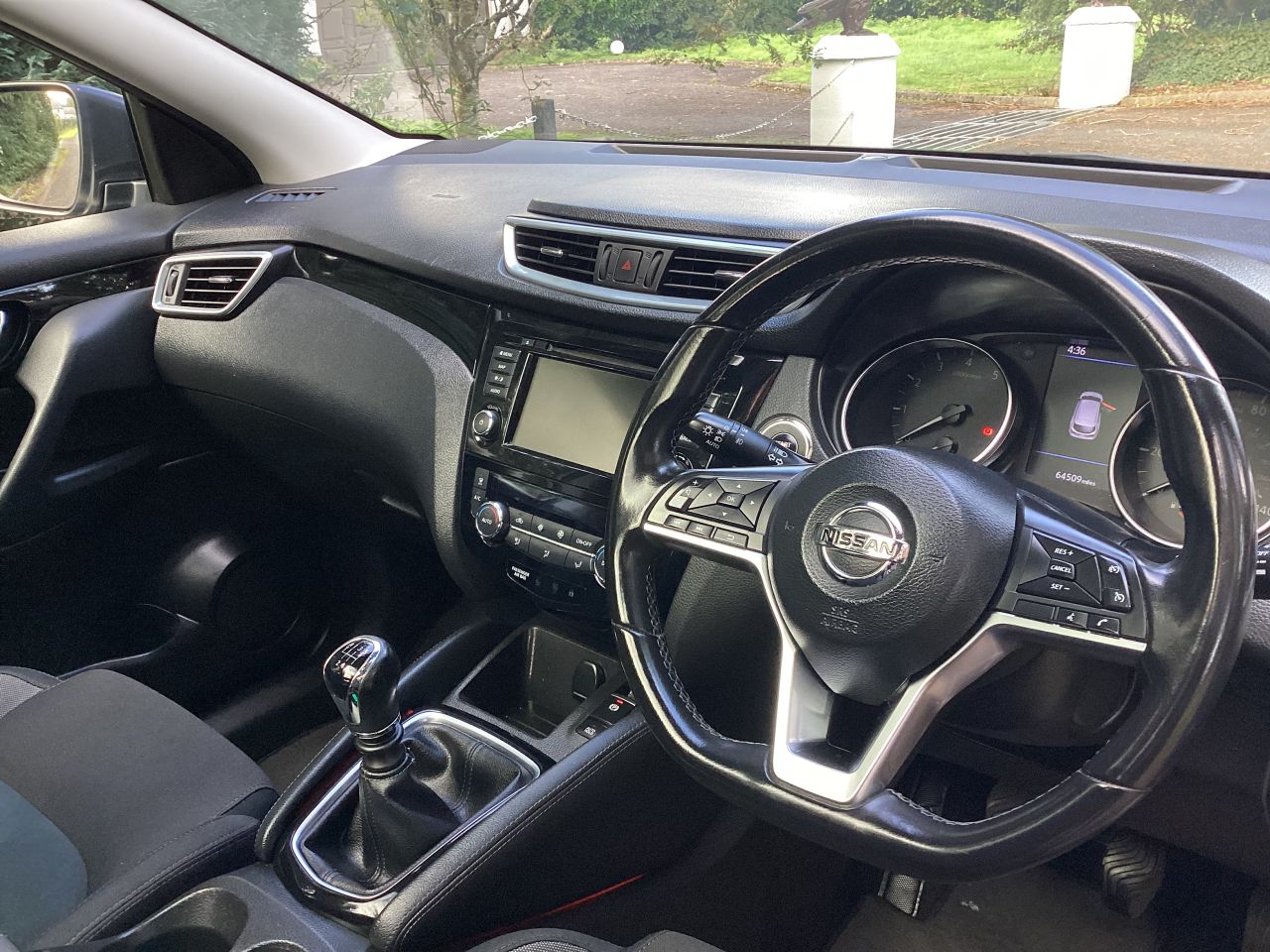 2020 NISSAN QASHQAI 1.3 DIG-T N-Connecta SUV 5dr Petrol Manual Euro 6 (s/s) (140 ps) - vehicle photo 13 for sale on PureCar