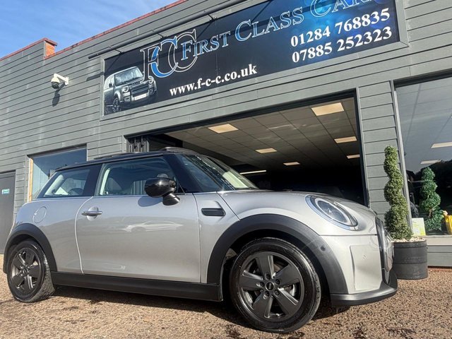 2023 MINI Hatch