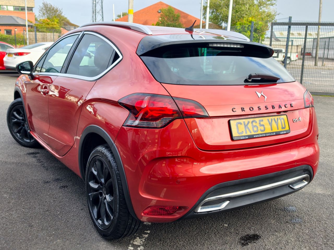 2015 DS AUTOMOBILES DS 4 CROSSBACK 1.6 BlueHDi Crossback 5dr Diesel Manual Euro 6 (s/s) (120 ps) - vehicle photo 4 for sale on PureCar