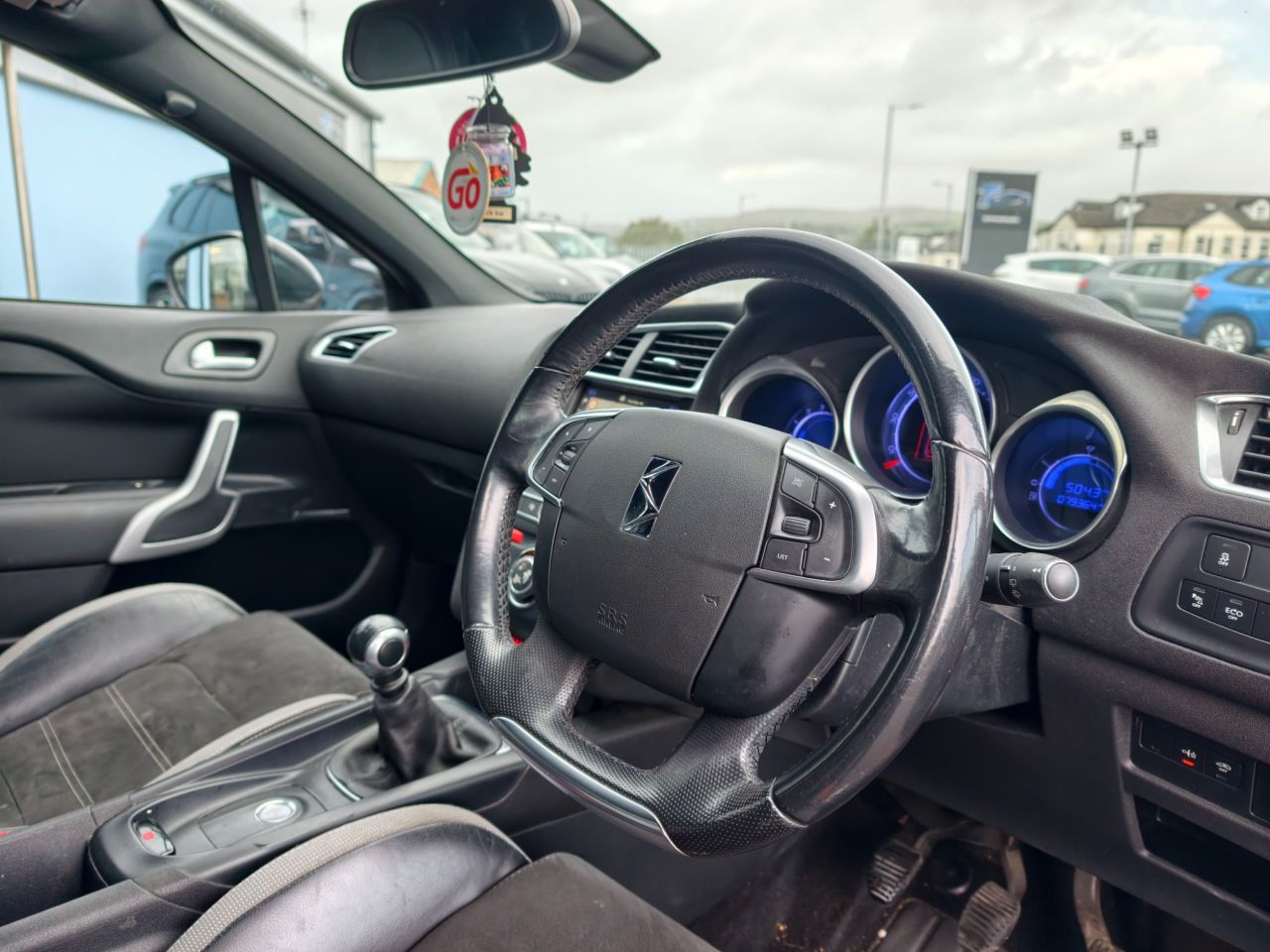2015 DS AUTOMOBILES DS 4 CROSSBACK 1.6 BlueHDi Crossback 5dr Diesel Manual Euro 6 (s/s) (120 ps) - vehicle photo 19 for sale on PureCar