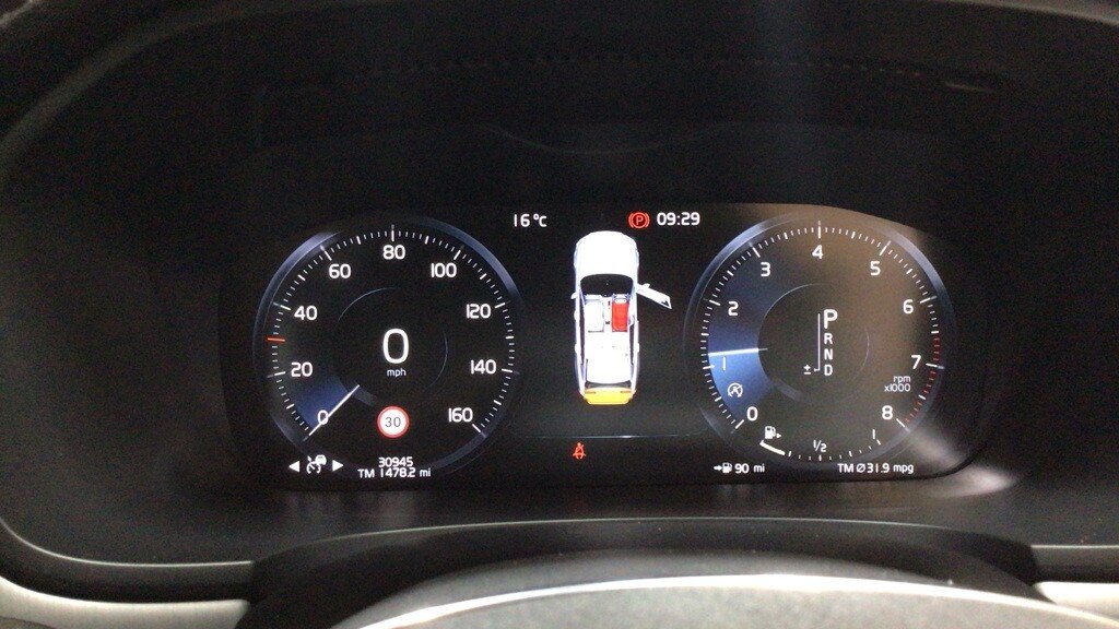 2020 Volvo S90 — image 9