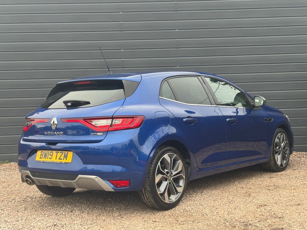 2019 Renault Megane — image 5