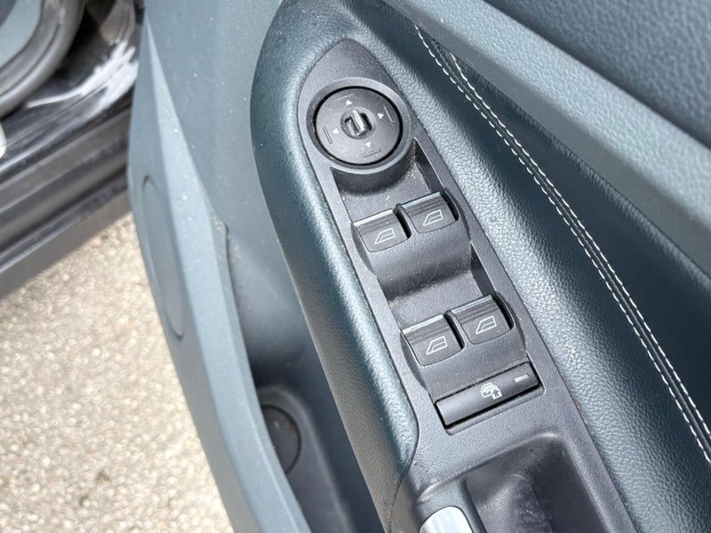 2014 Ford C-Max in black — photo 18 of 22