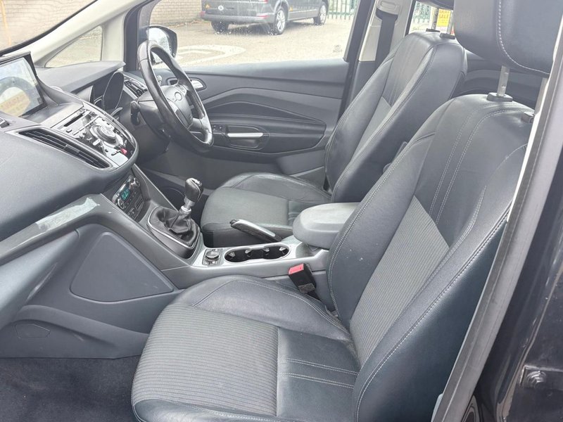 2014 Ford C-Max in black — photo 16 of 22