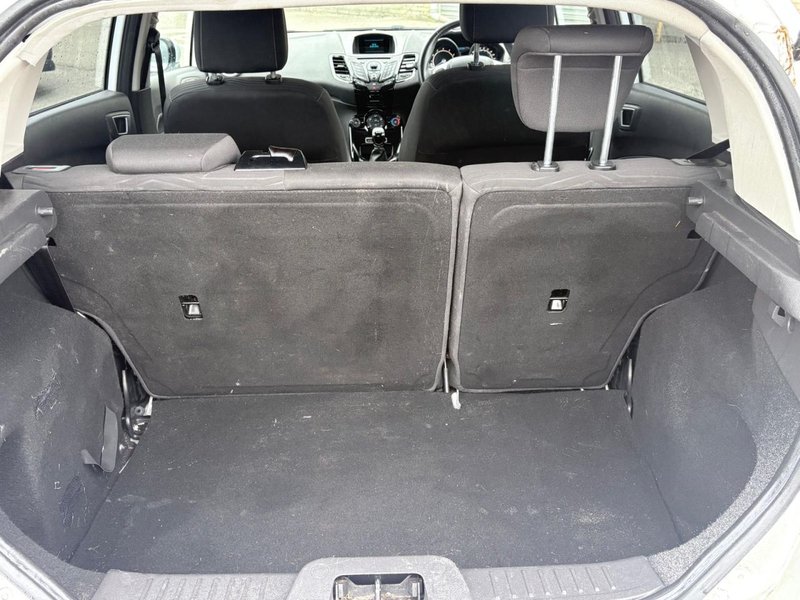2015 Ford Fiesta in white — photo 20 of 21