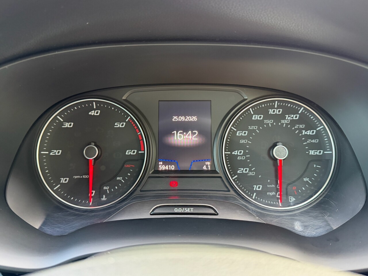 2019 SEAT ATECA 1.6 TDI XCELLENCE SUV 5dr Diesel Manual Euro 6 (s/s) (115 ps) - vehicle photo 4 for sale on PureCar