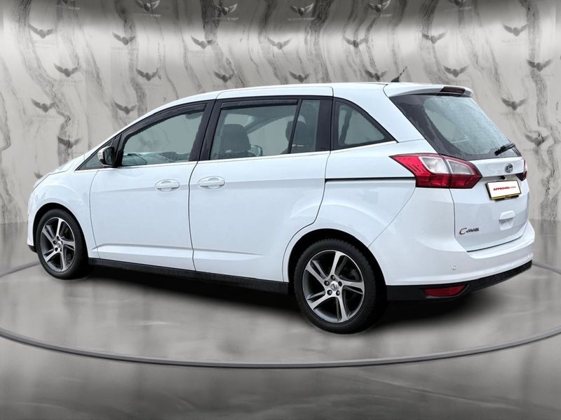 2012 Ford Grand C-Max in white — photo 4 of 24