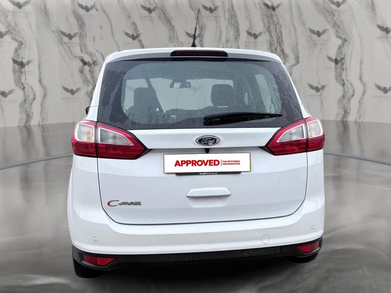 2012 Ford Grand C-Max in white — photo 5 of 24