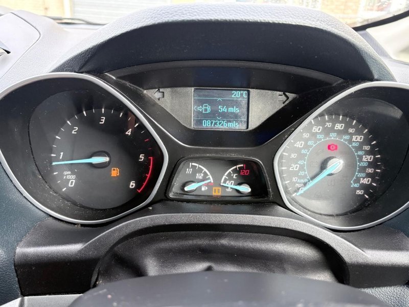 2012 Ford Grand C-Max in white — photo 8 of 24