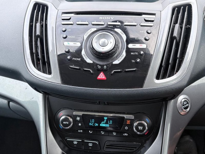 2012 Ford Grand C-Max in white — photo 9 of 24