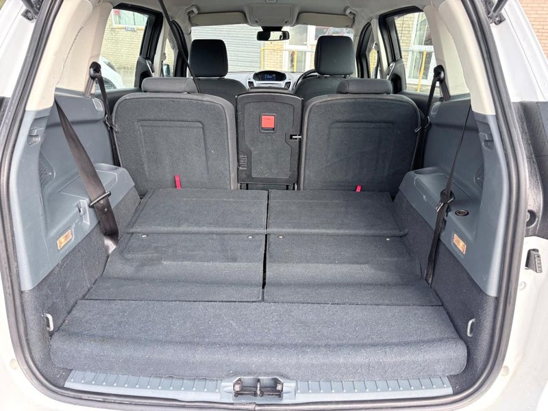 2012 Ford Grand C-Max in white — photo 12 of 24