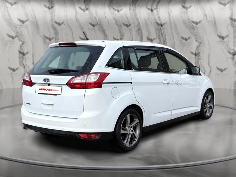 2012 Ford Grand C-Max in white — photo 19 of 24