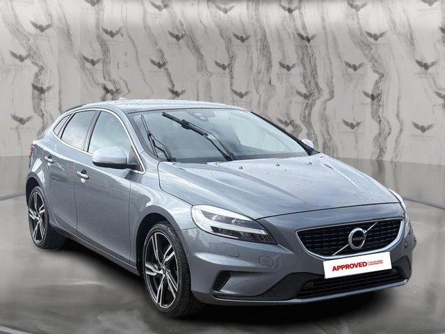 2017 Volvo V40